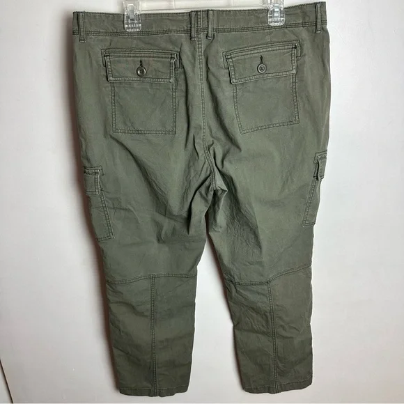 LL Bean Favorite Fit Comfort Stretch Pants Mid-Rise Cargo Women's 16P Petite - Picture 2 of 9